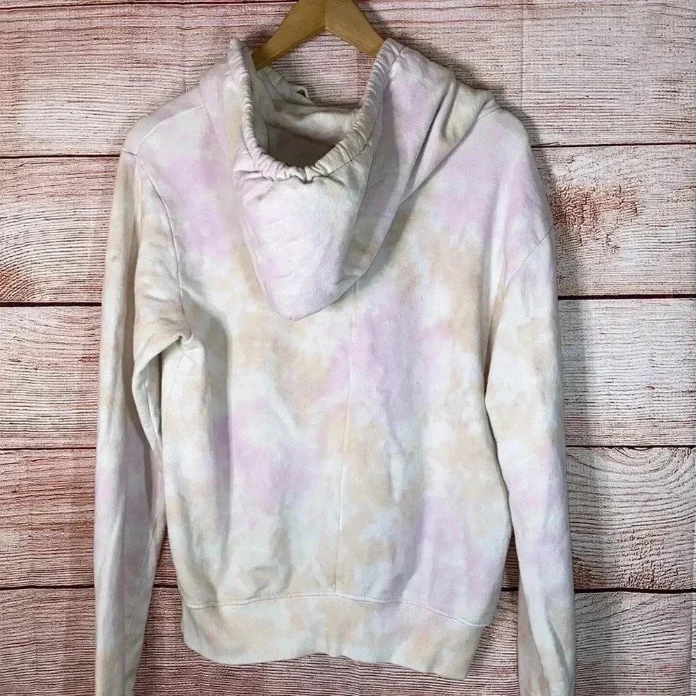 SoulCycle Women’s Tie-Dye Hoodie One Size - Picture 5 of 7
